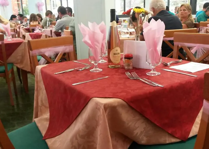 Orchidea فندق 3*