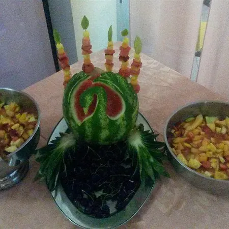 Orchidea ホテル 3*